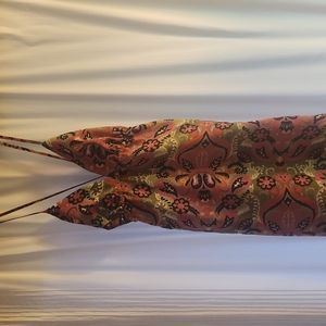 Magazine women's dress size M